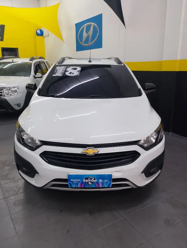 Carro Chevrolet Onix 2018 1.4 Activ SPE/4 (Aut)