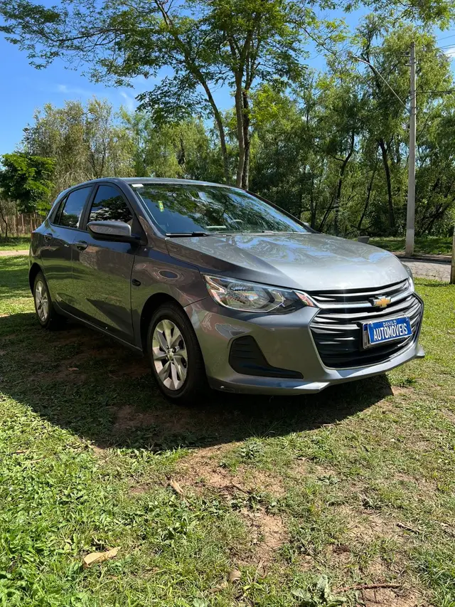 Carro Chevrolet Onix 2021 1.0 (Flex)