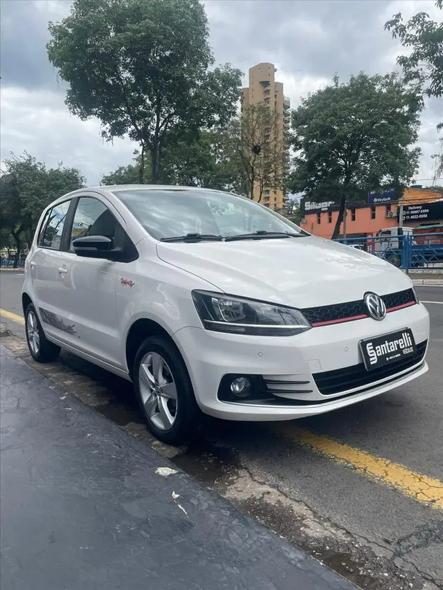 Carro Volkswagen Fox 2016 1.6 MSI Rock in Rio (Flex)