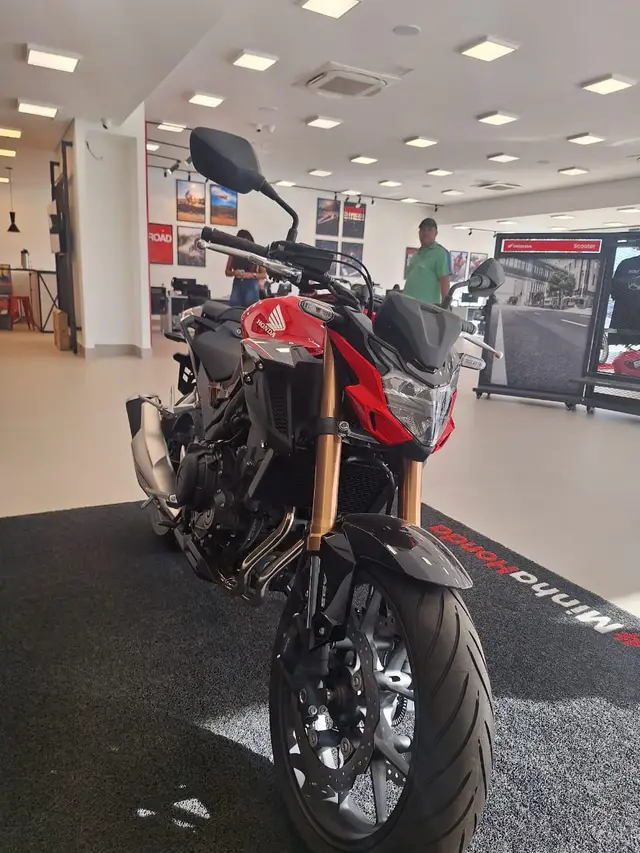 Carro Honda CB 500F 2024 (ABS)