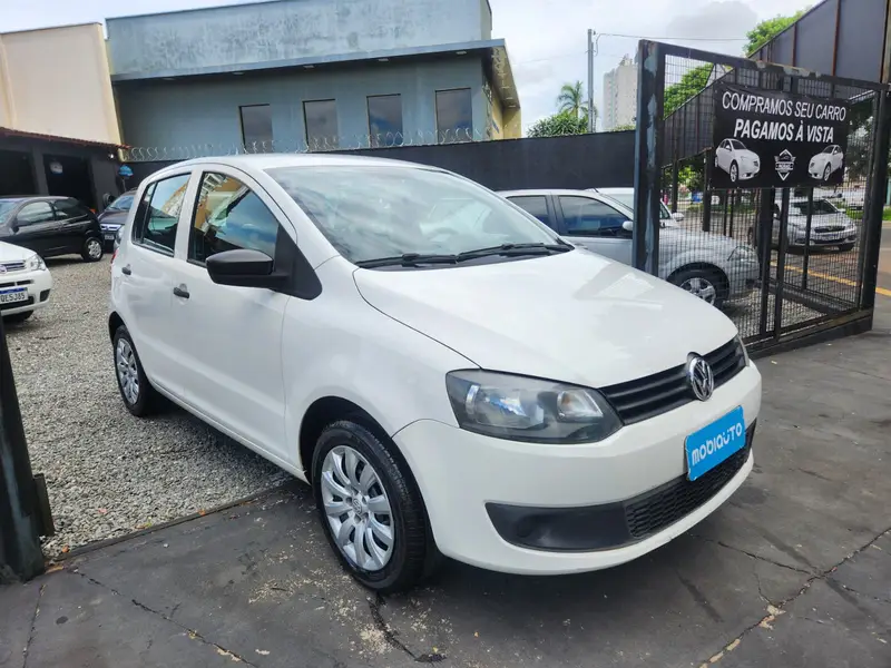 Volkswagen Fox 1.0 TEC (Flex) 4p