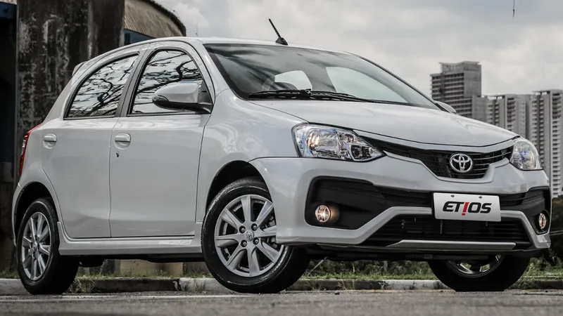 Toyota Etios é opção de hatch usado robusto e econômico a partir de R$ 36 mil