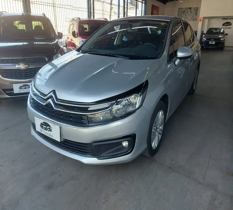 Citroën C4 Lounge Live 1.6 THP (Flex) (Aut)
