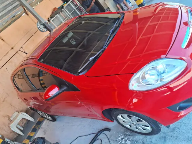 Carro Fiat Palio 2014 Attractive 1.0 8V (Flex)