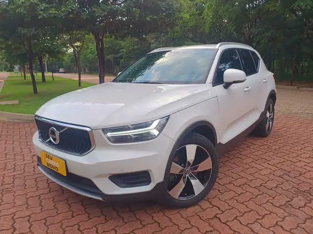 Carro Volvo XC40 2020 2.0 T5 Momentum AWD