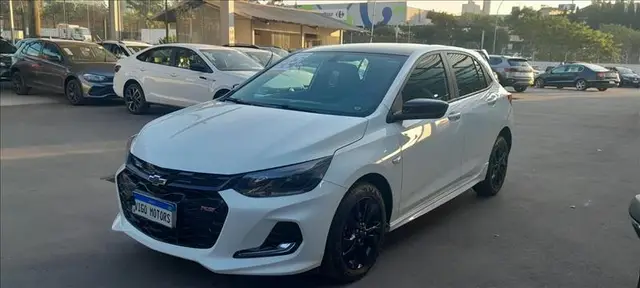Carro Chevrolet Onix 2022 RS 1.0 Turbo