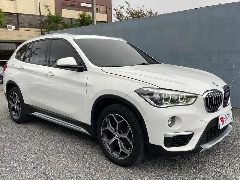 BMW X1 SDRIVE 20i X-Line  Active Flex
