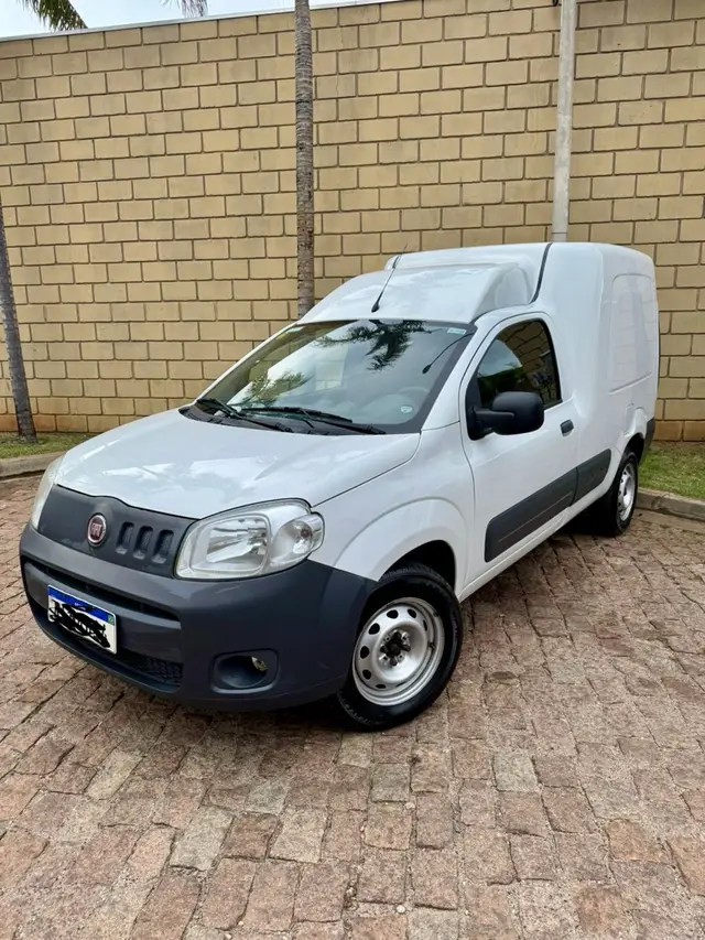 Carro Fiat Fiorino 2021 Furgão 1.4 Working (Flex)
