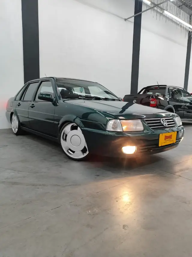 Carro Volkswagen Santana 1999 Exclusive 2.0 MI (nova série)