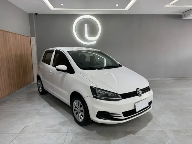 Carro Volkswagen Fox 2017 1.6 MSI Trendline (Flex)