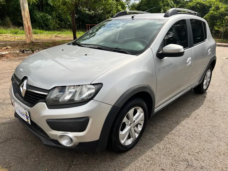 Renault Sandero Stepway 1.6 8V (Flex)