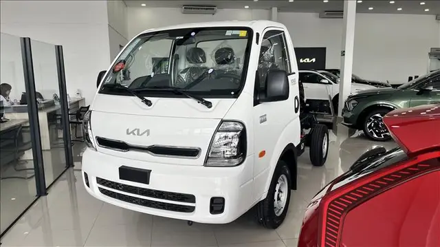 Carro Kia Bongo 2025 K2500 2.5 4x4