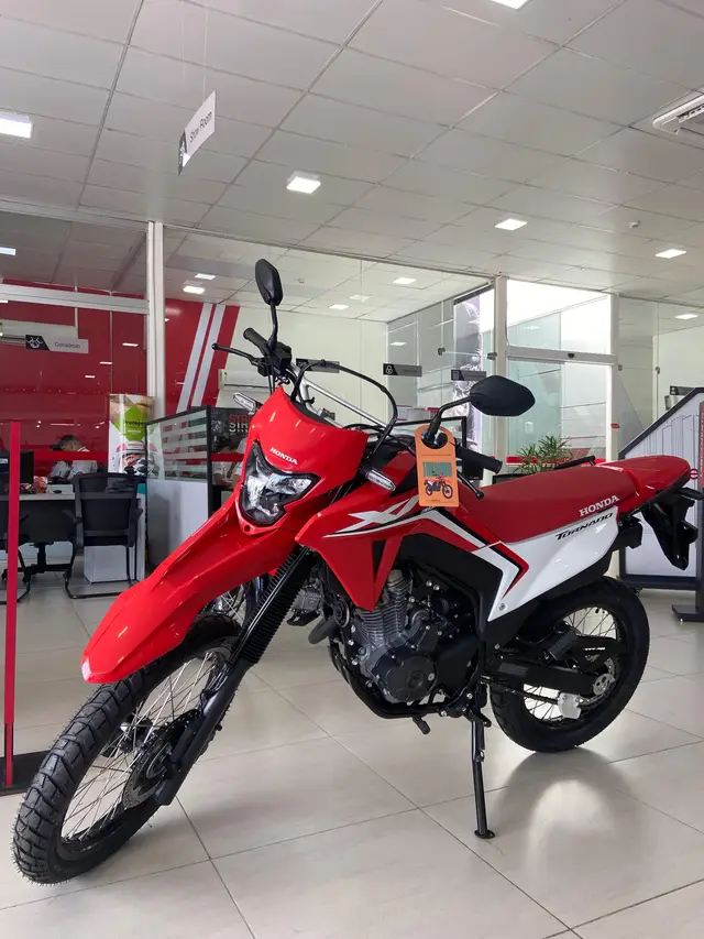 Moto Honda XR 300L 2025 Tornado