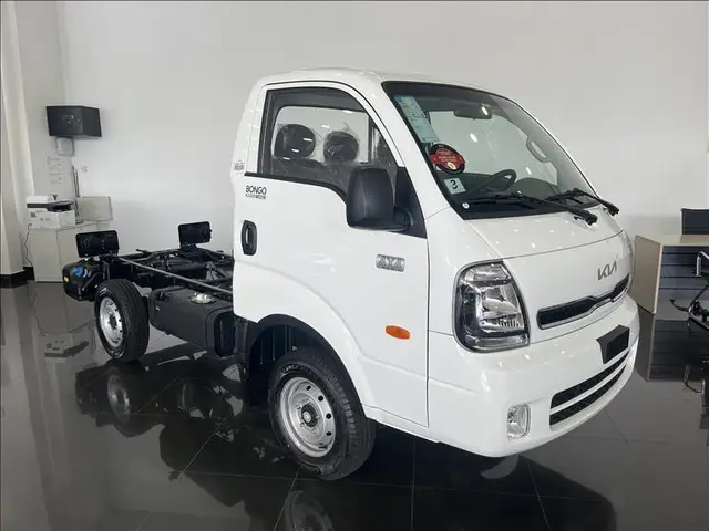Carro Kia Bongo 2025 K2500 2.5 4x4