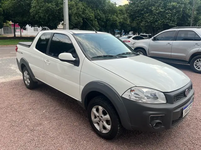 Carro Fiat Strada 2020 Freedom 1.4 CD (Flex)
