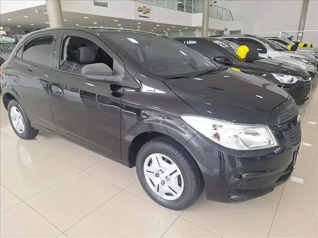 Carro Chevrolet Onix 2016 1.0 LS SPE/4