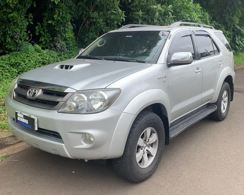 Toyota Hilux SW4 SRV 4x4 3.0 Turbo  (aut)