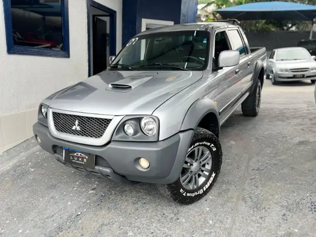Carro Mitsubishi L200 Triton Outdoor 2007 L 200 Outdoor HPE 4x4 2.5 (cab. dupla)
