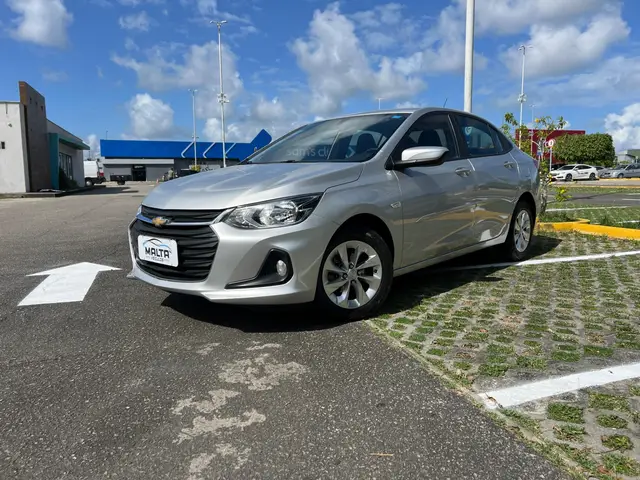 Carro Chevrolet Onix Plus 2023 1.0 Turbo (Aut.)