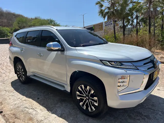 Carro Mitsubishi Pajero Sport 2021 2.4 DI-D HPE (Aut) 4x4
