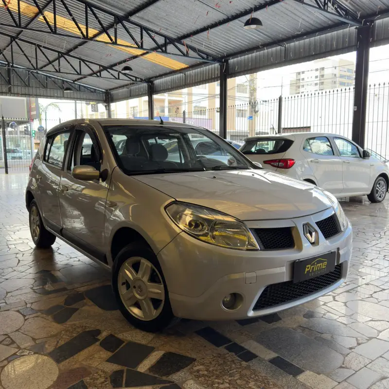 Renault Sandero Authentique 1.6 8V Hi-Torque (flex)
