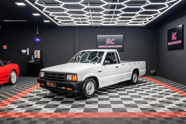 Carro Mazda B 2200 1996 4x2 2.2 (cab. simples)