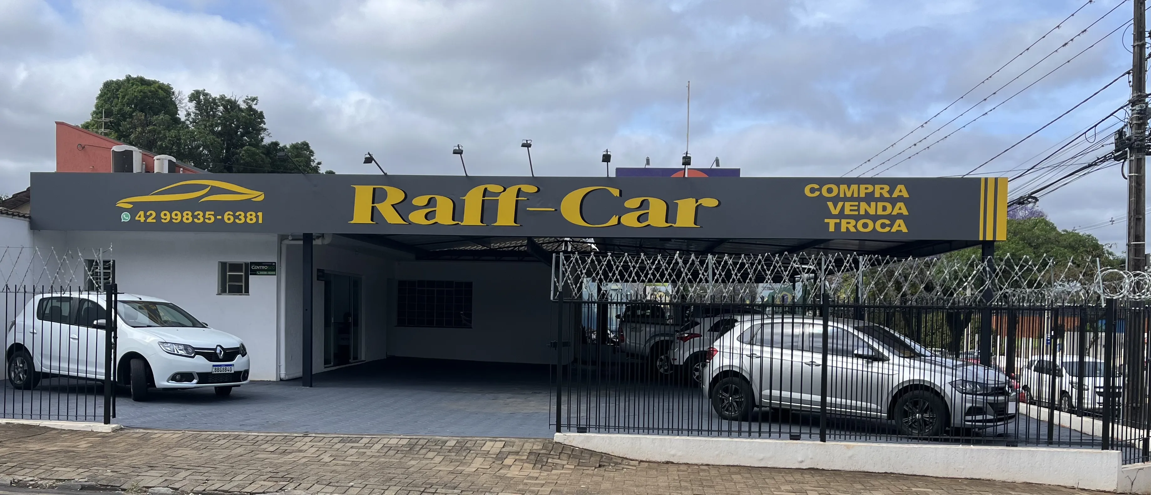 Fachada da loja Veículos à venda em Raff Car Comercio de Veiculos LTDA - Ponta Grossa - PR | Mobiauto