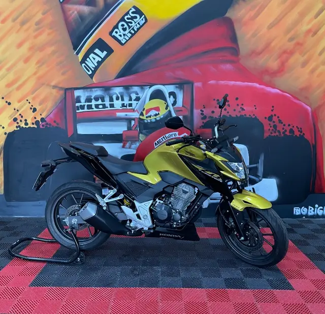 Carro Honda CB 300F Twister 2023 (CBS)