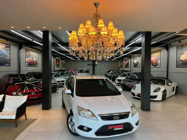 Carro Ford Focus Hatch 2012 GLX 1.6 16V (Flex)
