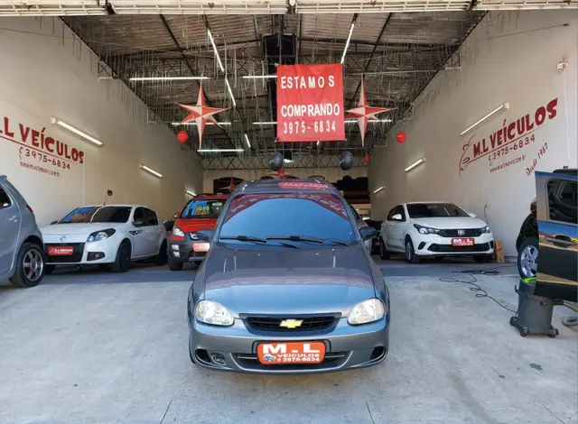 Carro Chevrolet Classic 2010 Life 1.0 VHCE (Flex)