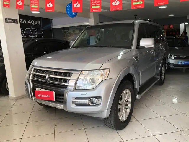 Carro Mitsubishi Pajero Full 2015 3.8 V6 5D HPE 4WD
