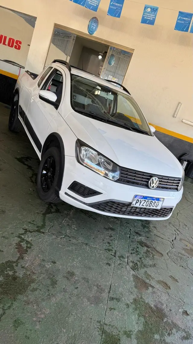 Carro Volkswagen Saveiro 2017 Trendline 1.6 MSI CS (Flex)