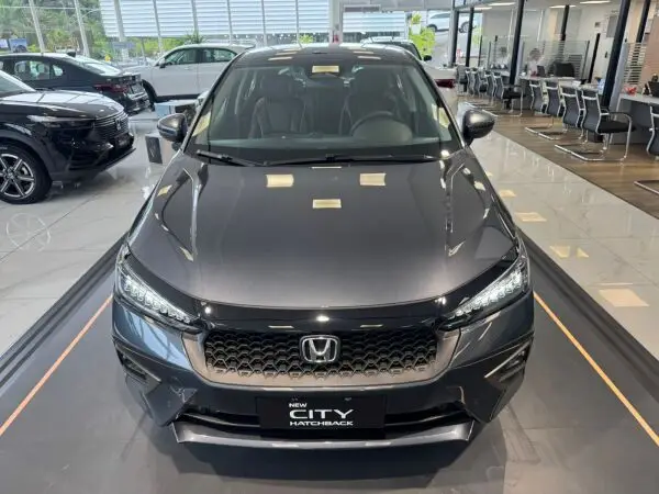 Carro Honda City Hatch 2025 Touring 1.5 (Aut)