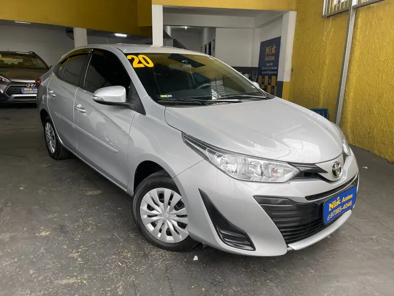 Toyota Yaris Sedan 1.5 XL Live (Flex)