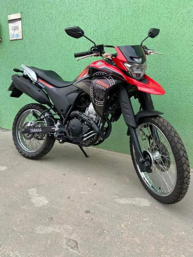 Carro Yamaha XTZ 250 Lander 2023 ABS