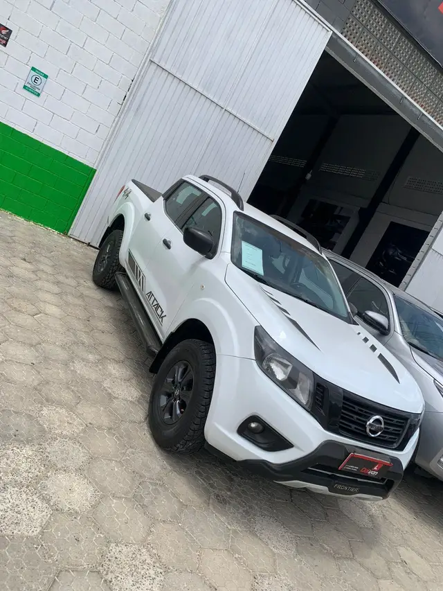 Carro Nissan Frontier 2021 2.3 CD Turbo Attack TDI Auto 4x4