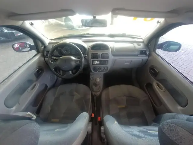 Carro Renault Clio 2001 Expression 1.0 16V (Flex)