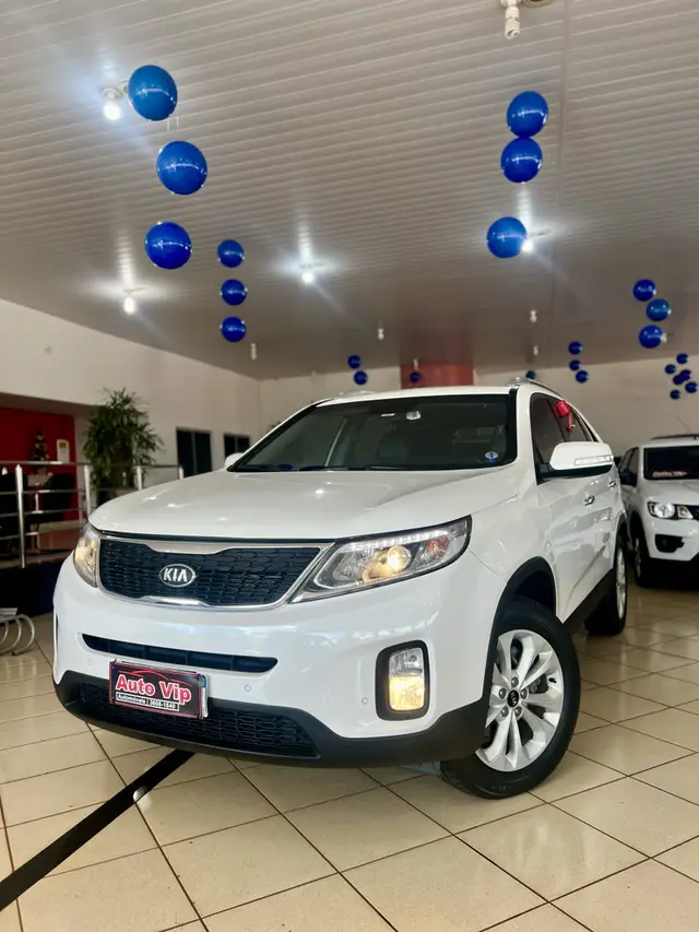 Carro Kia Sorento 2014 2.4 16V 4x2 (Aut)