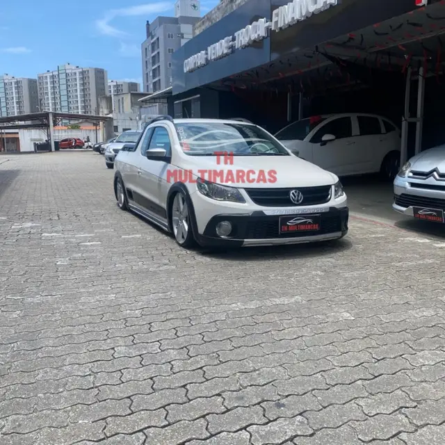 Carro Volkswagen Saveiro 2013 Cross 1.6 (Flex) (cab. estendida)