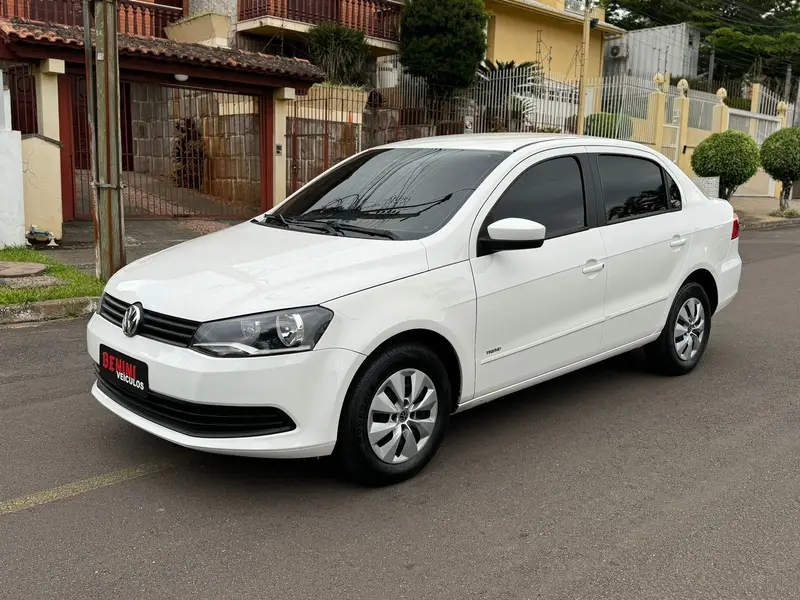 Volkswagen Voyage 1.6 Trendline (Flex)