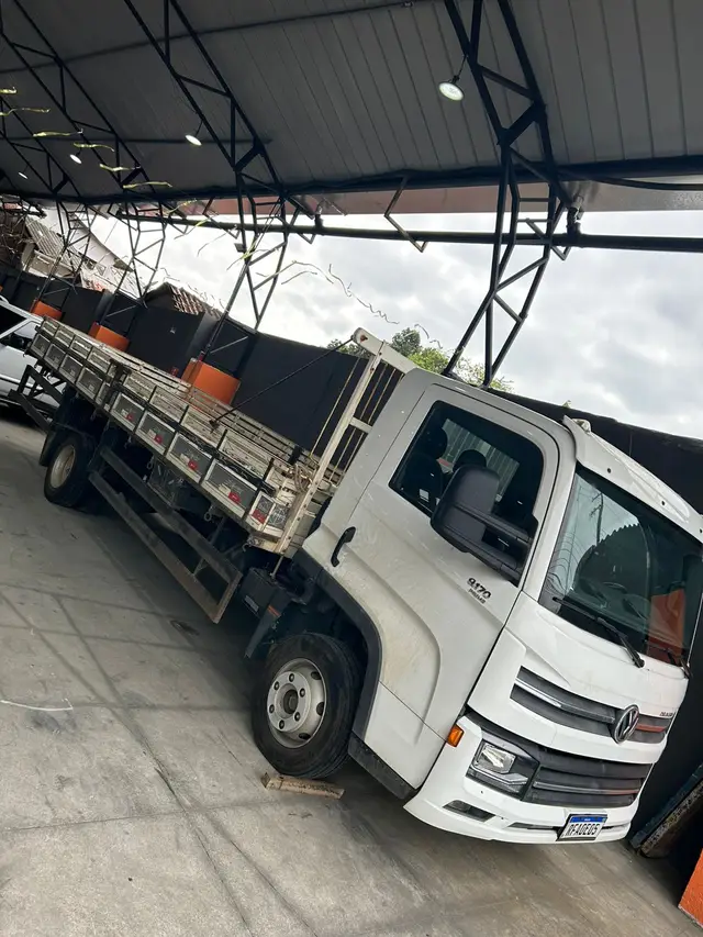 Carro Volkswagen 9.170 2021 Delivery 2p (diesel)(E5)