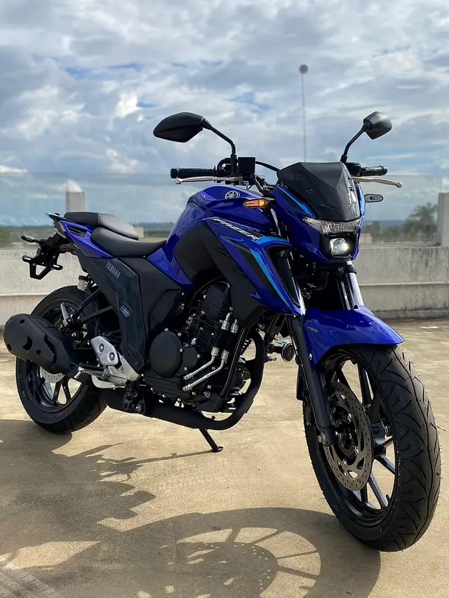Moto Yamaha Fazer FZ25 2025 Connected