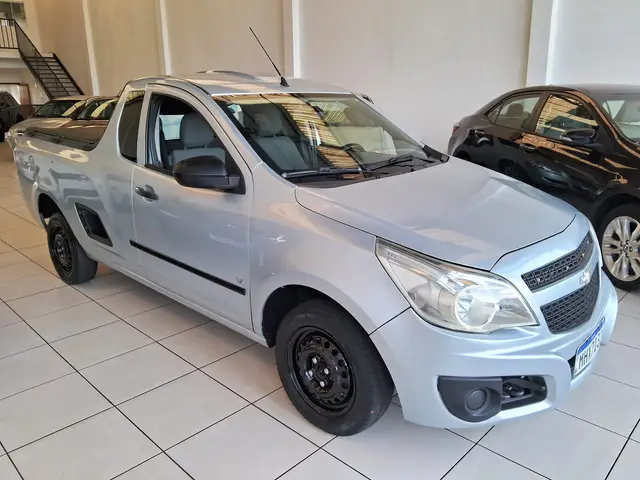Carro Chevrolet Montana 2011 LS 1.4 (Flex)