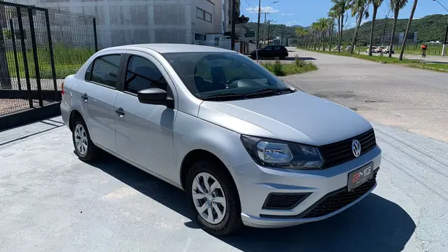 Carro Volkswagen Voyage 2022 1.6