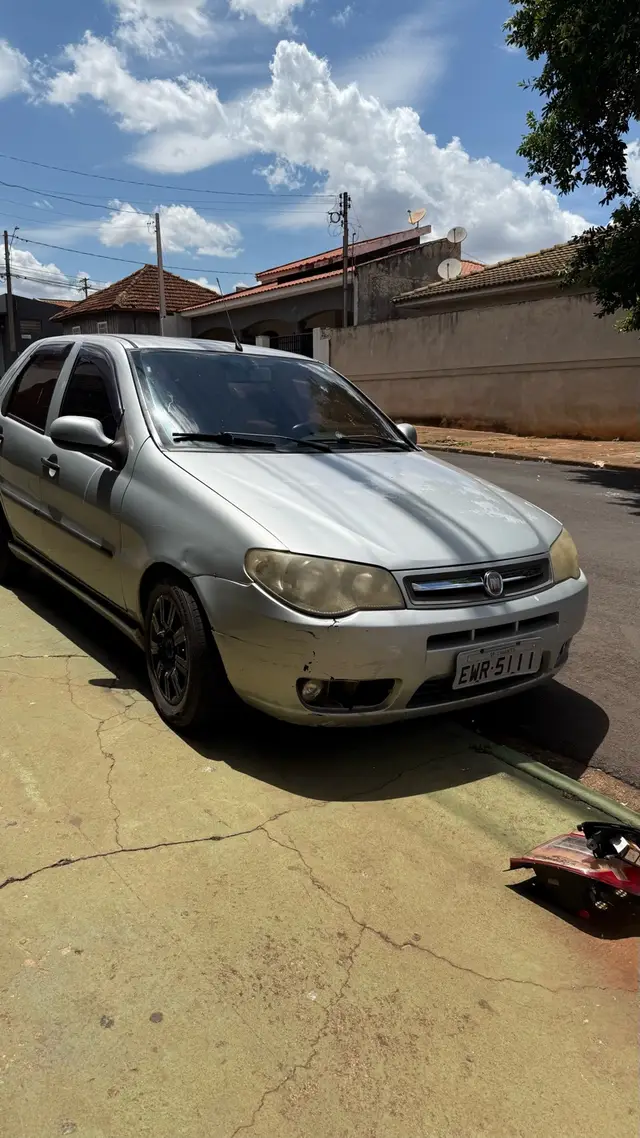 Carro Fiat Palio 2012 Fire 1.0 8V (Flex) 4p