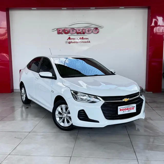 Carro Chevrolet Onix Plus 2023 LT 1.0 Turbo (Aut.)