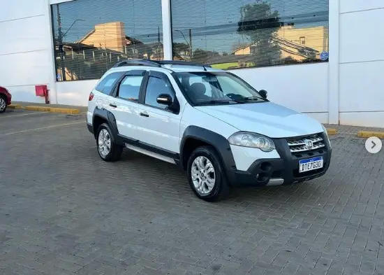 Carro Fiat Palio Weekend 2010 Adventure 1.8 8V (Flex)