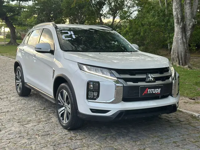 Carro Mitsubishi Outlander 2021 2.0 HPE CVT