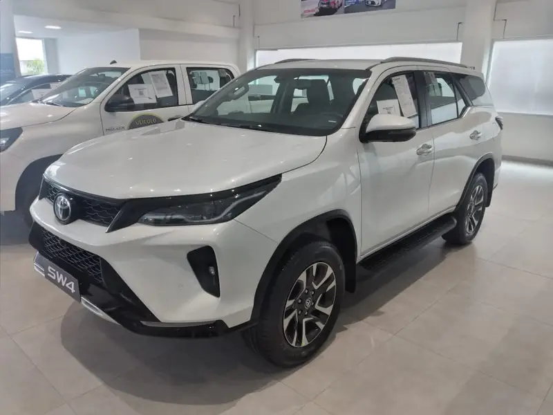 Toyota SW4 SRX Platinum 2.8 Turbodiesel 4x4 (Aut.) (7 Lugares)