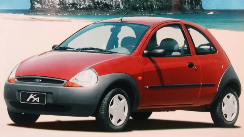 Ford Ka CLX 1.3 marcou o início de uma Ford que não existe mais